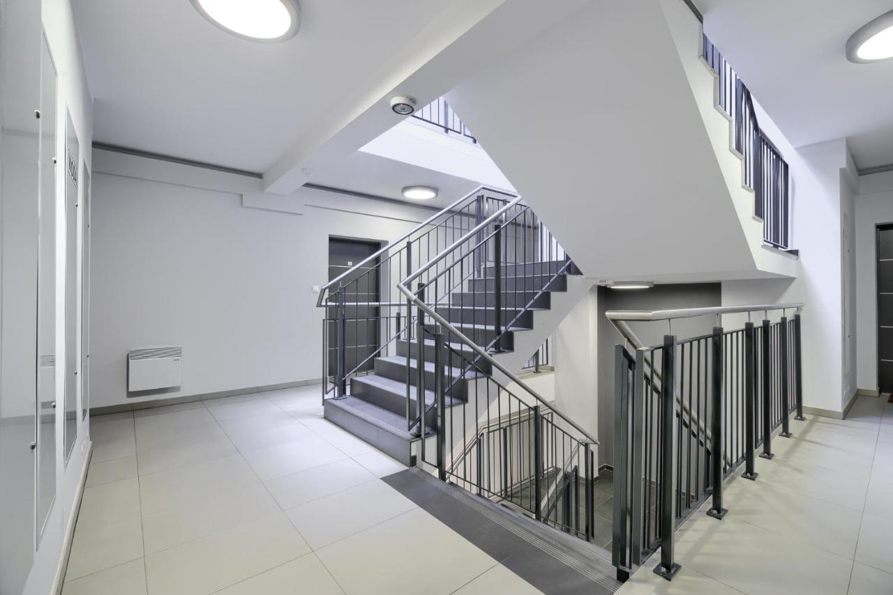 Poznan Grafitowa Modern Apartment 外观 照片