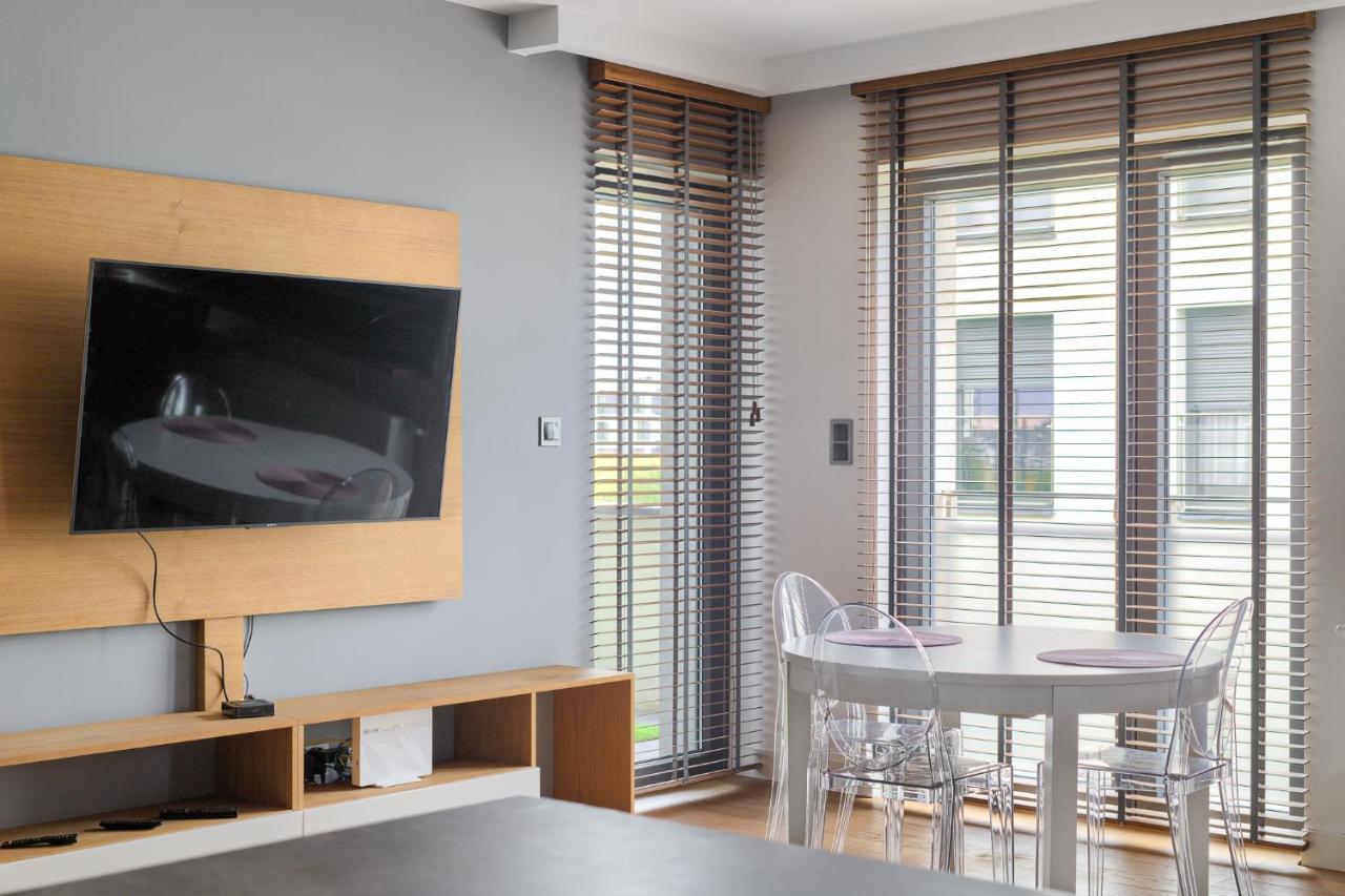 Poznan Grafitowa Modern Apartment 外观 照片