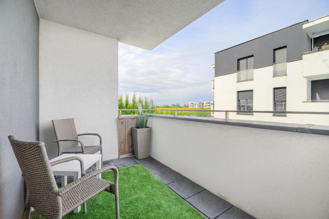 Poznan Grafitowa Modern Apartment 外观 照片
